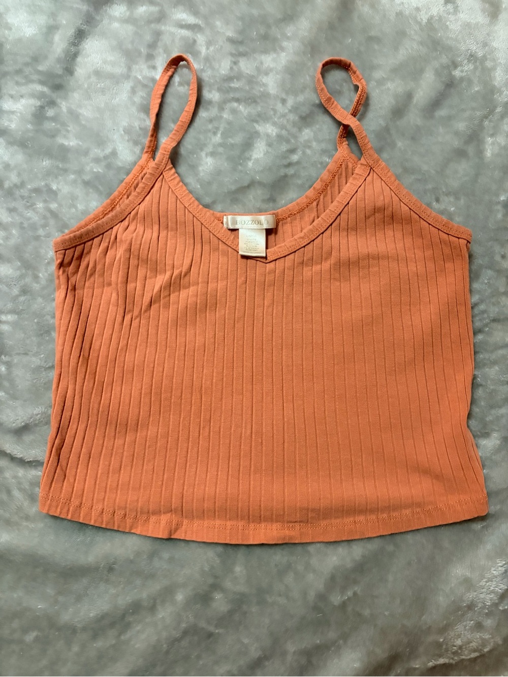Bozzolo Ribbed V-Neck Cropped Cami in Rust